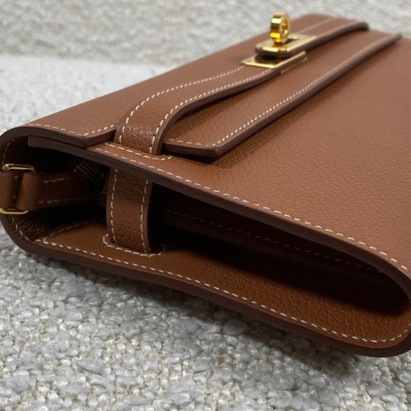 Authentic Pre-Owned Hermes Kelly To Go Gold Evercolor Gold Hardware - Picture 4 of 16